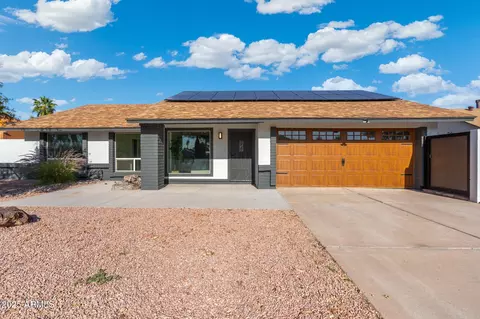1721 N Apache Dr, Chandler, AZ 85224