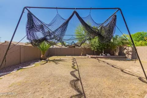 Exterior - 4715 E Ashurst Dr, Phoenix, AZ 85048 photo 4 of 9