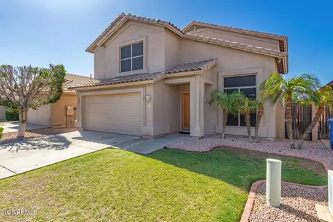 Exterior - 4715 E Ashurst Dr, Phoenix, AZ 85048 photo 3 of 9