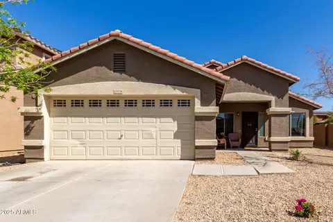 25738 W Gibson Ln, Buckeye, AZ 85326