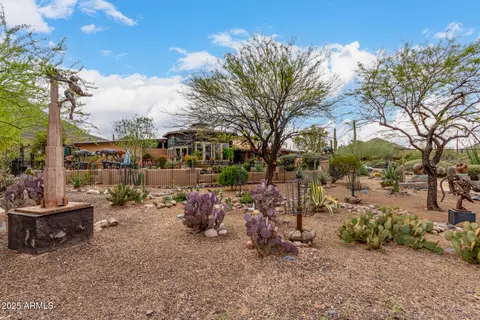 6019 E Dolomora Pl, Cave Creek, AZ 85331