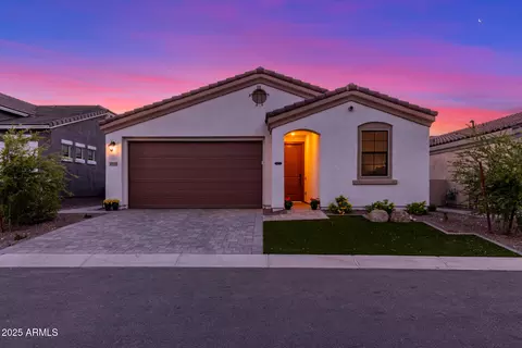 5658 N 206th Ln, Buckeye, AZ 85396