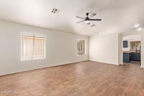 4705 E Tanglewood Dr, Phoenix, AZ 85048 photo 8