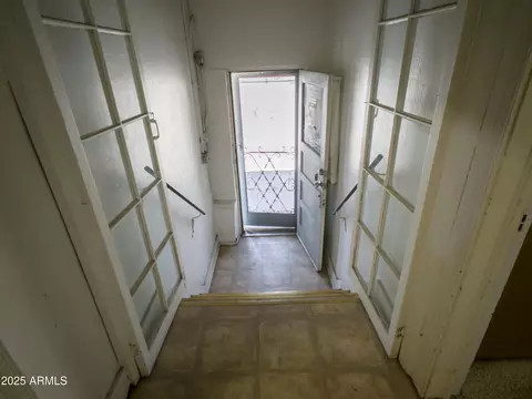 Entry Way - 1047 E 10th St, Douglas, AZ 85607 photo 6 of 9