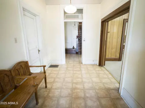 Entry Way - 1047 E 10th St, Douglas, AZ 85607 photo 2 of 9