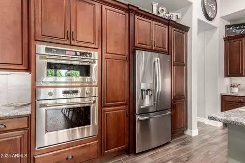 Kitchen - 1722 Everglade Ln, Gilbert, AZ 85298 photo 4 of 4