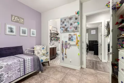 Bedroom - 1722 Everglade Ln, Gilbert, AZ 85298 photo 9 of 9