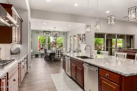 Kitchen - 1722 Everglade Ln, Gilbert, AZ 85298 photo 3 of 4
