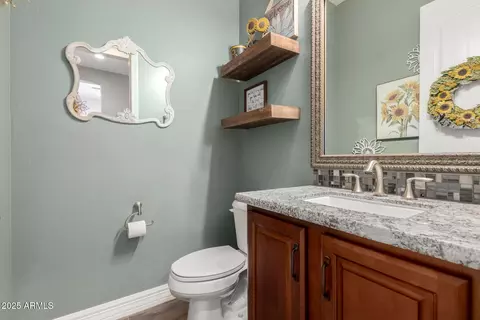 Bath - 1722 Everglade Ln, Gilbert, AZ 85298 photo 1 of 6