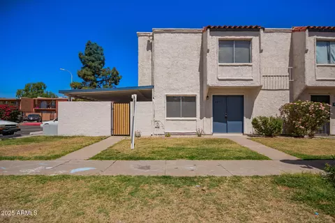 5251 N 42nd Ln, Phoenix, AZ 85019