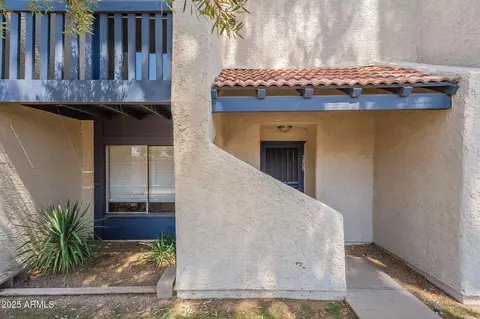 5409 W El Caminito Dr, Glendale, AZ 85302
