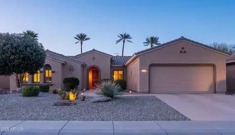 17234 W Calistoga Dr, Surprise, AZ 85387