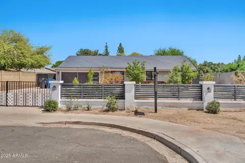 7537 N 35th Ave, Phoenix, AZ 85051