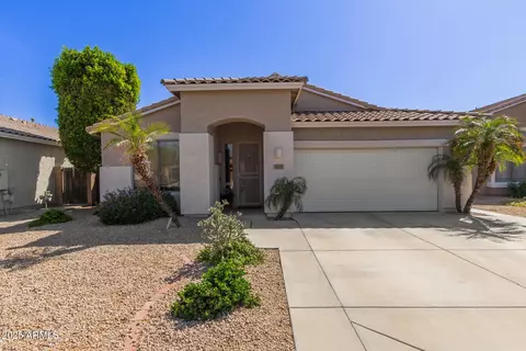 9225 W Clara Ln, Peoria, AZ 85382