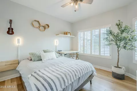 Bedroom - 2468 E Dry Creek Rd, Phoenix, AZ 85048 photo 1 of 7