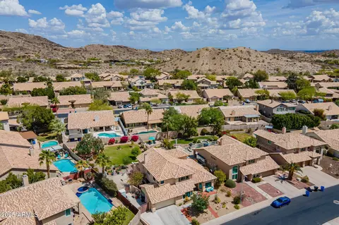 View/Area - 2468 E Dry Creek Rd, Phoenix, AZ 85048 photo 11 of 12