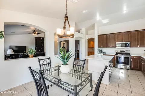7712 N 54th Ln, Glendale, AZ 85301 photo 14