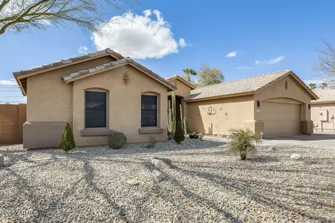 7712 N 54th Ln, Glendale, AZ 85301 photo 6