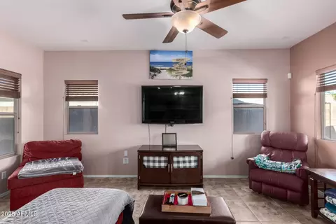 Living - 3018 Eleana Ct, Gilbert, AZ 85298 photo 1 of 1