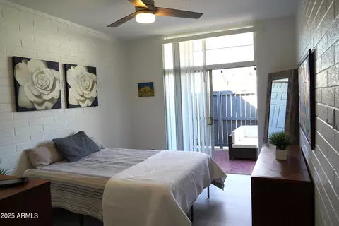 Bedroom - 3650 E Montecito Ave #4, Phoenix, AZ 85018 photo 2 of 7