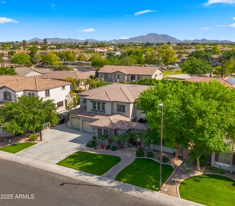 643 E Hopkins Rd, Gilbert, AZ 85295