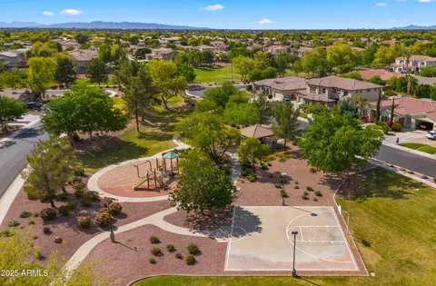 643 E Hopkins Rd, Gilbert, AZ 85295 photo 50