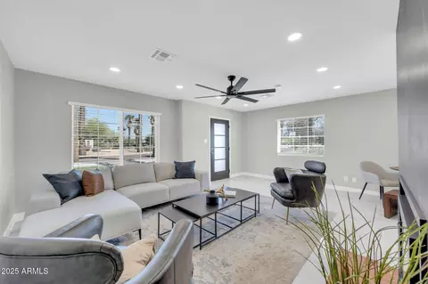 2926 N 16th Ave, Phoenix, AZ 85015 photo 9