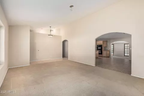 637 W 6th St, Mesa, AZ 85201 photo 8