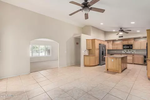 637 W 6th St, Mesa, AZ 85201 photo 11