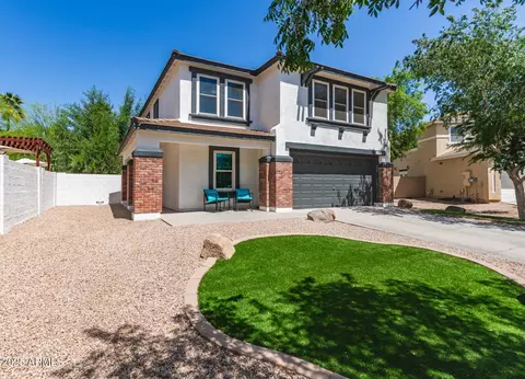 4064 E Gail Ct, Gilbert, AZ 85296 photo 2