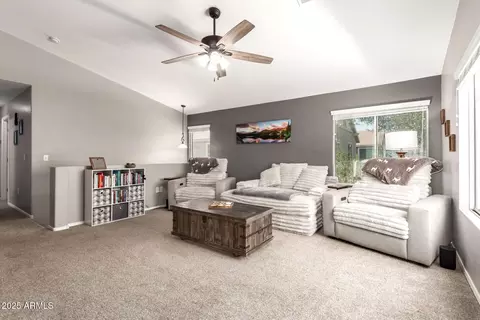 4064 E Gail Ct, Gilbert, AZ 85296 photo 11