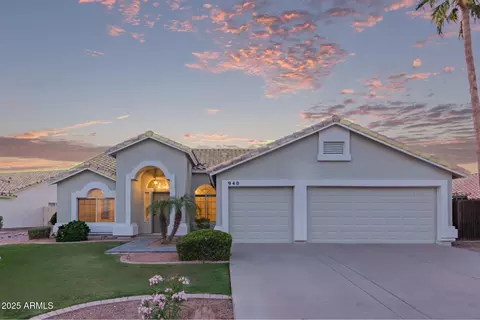 940 S Canal Dr, Gilbert, AZ 85296