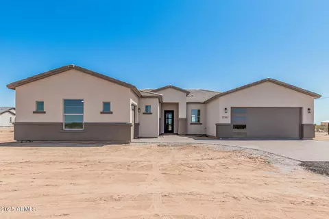 22352 W Daley Ln, Surprise, AZ 85387