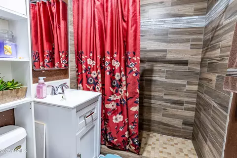 3528 W Chambers St, Phoenix, AZ 85041 photo 9