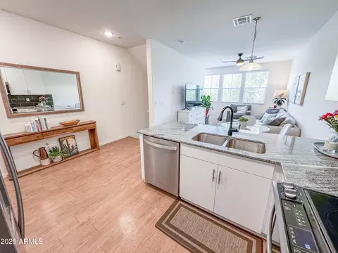 2314 E Hidalgo Ave, Phoenix, AZ 85040 photo 14
