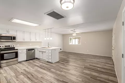 3732 E Greenway Ln, Phoenix, AZ 85032 photo 5