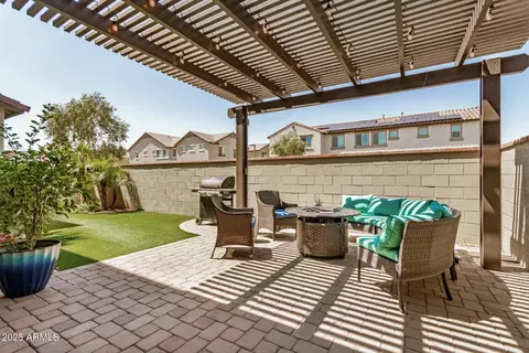 Exterior - 1635 N 208th Ave, Buckeye, AZ 85396 photo 4 of 14