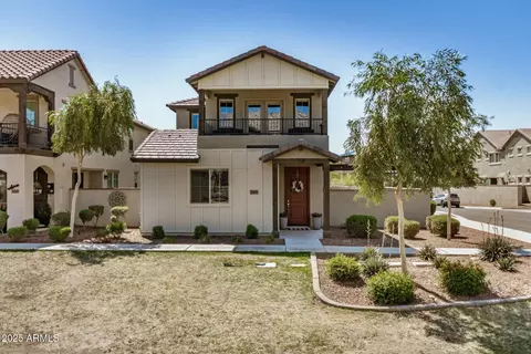 Exterior - 1635 N 208th Ave, Buckeye, AZ 85396 photo 10 of 14