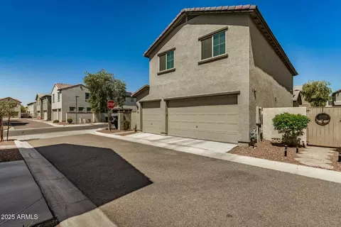 Exterior - 1635 N 208th Ave, Buckeye, AZ 85396 photo 9 of 14