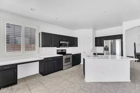 18525 N Larkspur Dr, Maricopa, AZ 85138