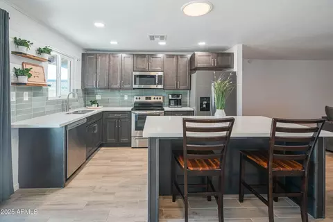 Kitchen - 10713 E Oasis Dr, Mesa, AZ 85208 photo 2 of 4