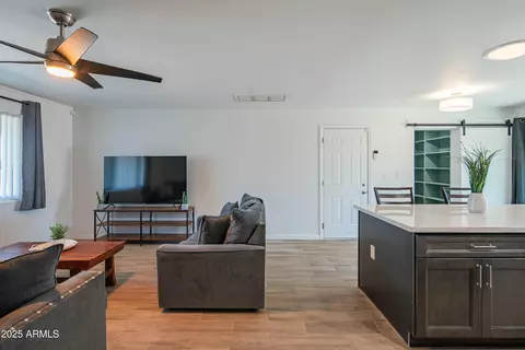 Living - 10713 E Oasis Dr, Mesa, AZ 85208 photo 5 of 5