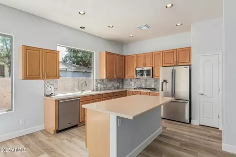 Kitchen - 4718 E Decatur St, Mesa, AZ 85205 photo 2 of 4
