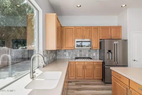 Kitchen - 4718 E Decatur St, Mesa, AZ 85205 photo 4 of 4