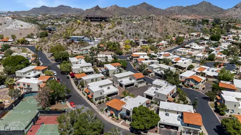 View/Area - 1826 E Frier Dr #2, Phoenix, AZ 85020 photo 1 of 4