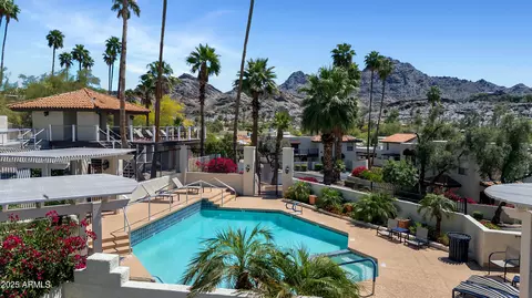 Exterior - 1826 E Frier Dr #2, Phoenix, AZ 85020 photo 6 of 7