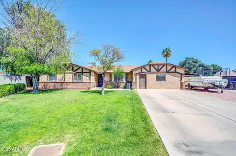 3119 S Stewart Cir, Mesa, AZ 85202