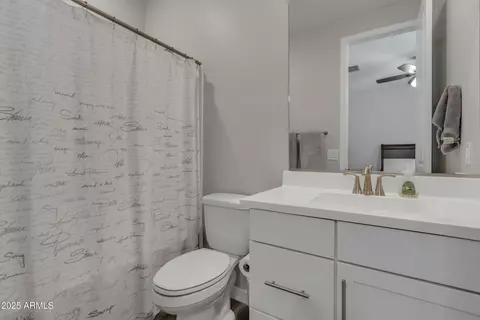 Bath - 5348 S 98th Pl, Mesa, AZ 85212 photo 3 of 4