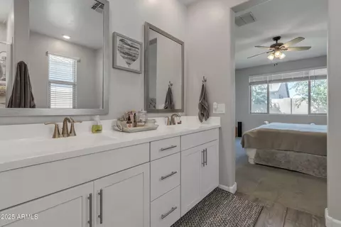 Bath - 5348 S 98th Pl, Mesa, AZ 85212 photo 2 of 4