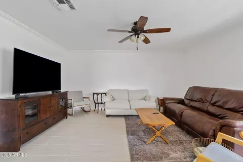 4422 E Dry Creek Rd, Phoenix, AZ 85044 photo 7